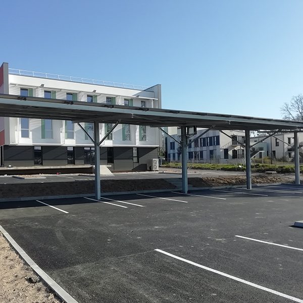 réalisation par 2MA Structure, entreprise basée à Tours de l'avant-projet d'une ombrière